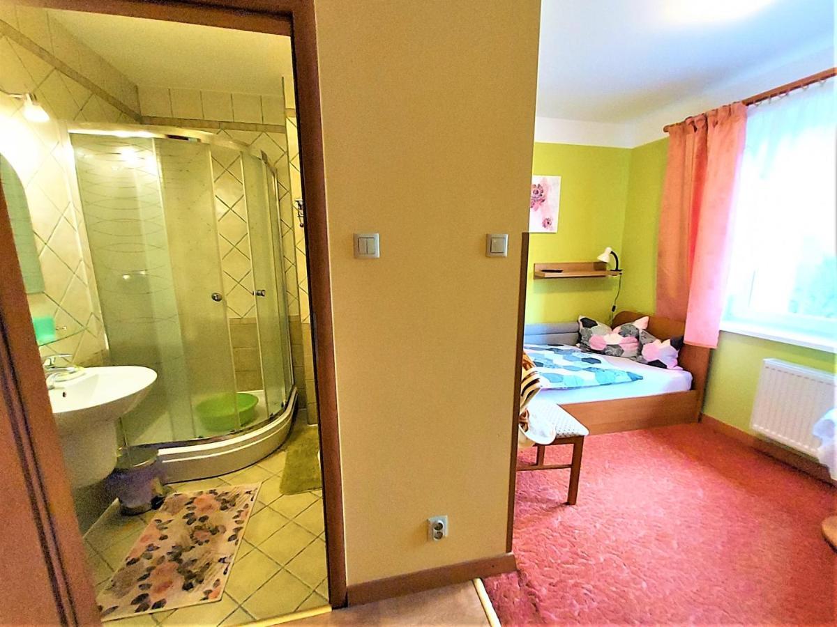 Aga - Komfortowe Pokoje Z Lazienkami - Aneks Kuchenny - Doskonala Lokalizacja Blisko Centrum - Parking W Cenie Pobytu - Zapraszamy! Karpacz Room photo